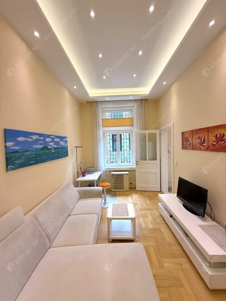 Kiadó albérlet 250000 Ft/hó áron: Budapest, VI. kerület  Ó utca. Mérete: 50 nm, 2 szobás | Alberlet.hu - 6480110