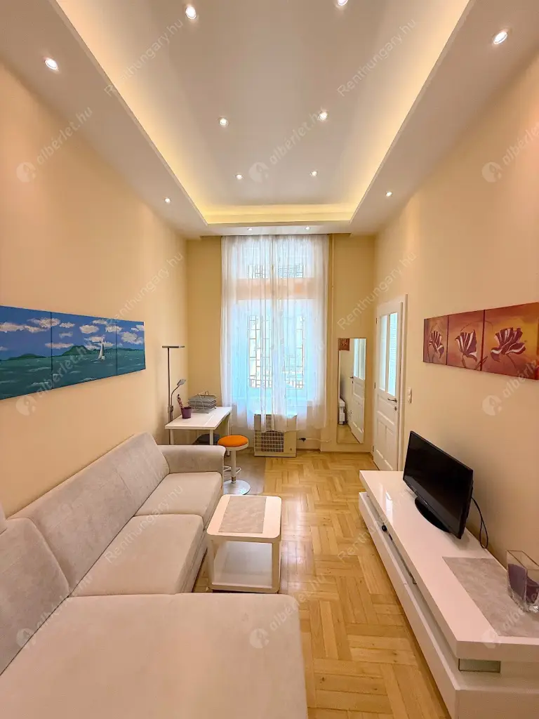 Kiadó albérlet 250000 Ft/hó áron: Budapest, VI. kerület  Ó utca. Mérete: 50 nm, 2 szobás | Alberlet.hu - 6480114