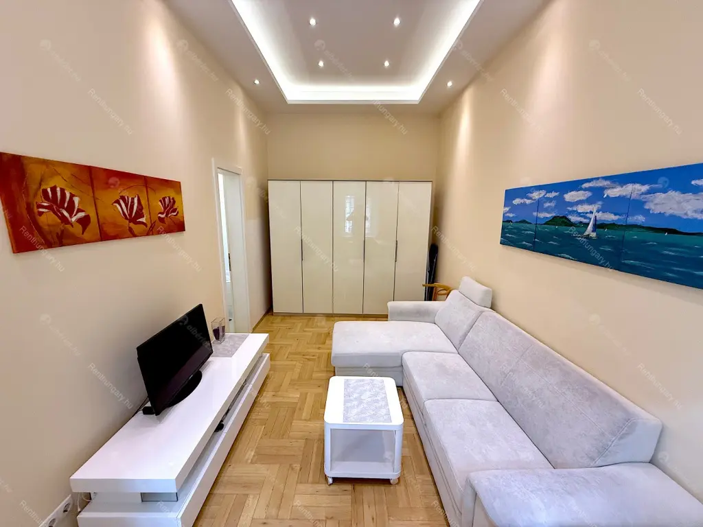 Kiadó albérlet 250000 Ft/hó áron: Budapest, VI. kerület  Ó utca. Mérete: 50 nm, 2 szobás | Alberlet.hu - 6657289