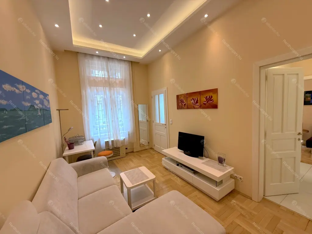 Kiadó albérlet 250000 Ft/hó áron: Budapest, VI. kerület  Ó utca. Mérete: 50 nm, 2 szobás | Alberlet.hu - 6657304