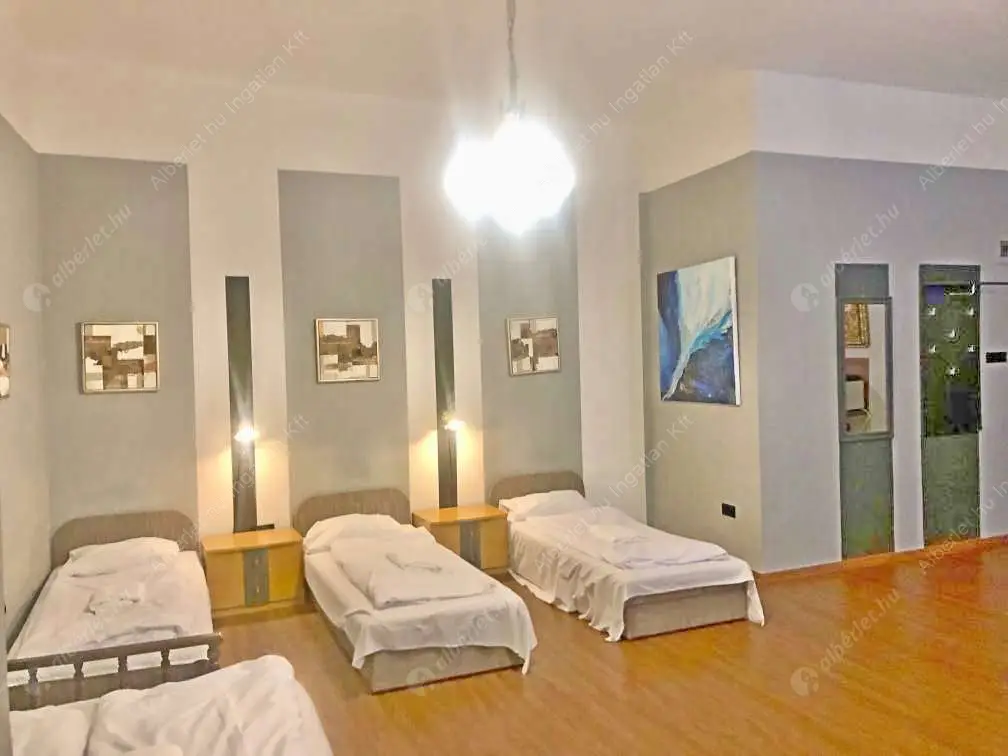 Kiadó albérlet 280000 Ft/hó áron: Budapest, VI. kerület  Ó utca. Mérete: 50 nm, 2 szobás | Alberlet.hu - 6627950
