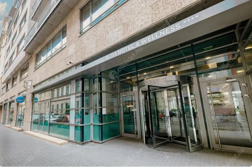 Kiadó albérlet 399000 Ft/hó áron: Budapest, VI. kerület  Ó utca. Mérete: 63 nm, 2 szobás | Alberlet.hu - 6476212