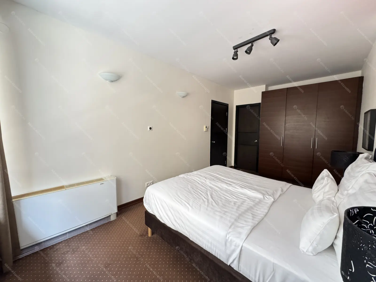 Kiadó albérlet 325000 Ft/hó áron: Budapest, VI. kerület  Ó utca. Mérete: 66 nm, 2 szobás | Alberlet.hu - 6703469