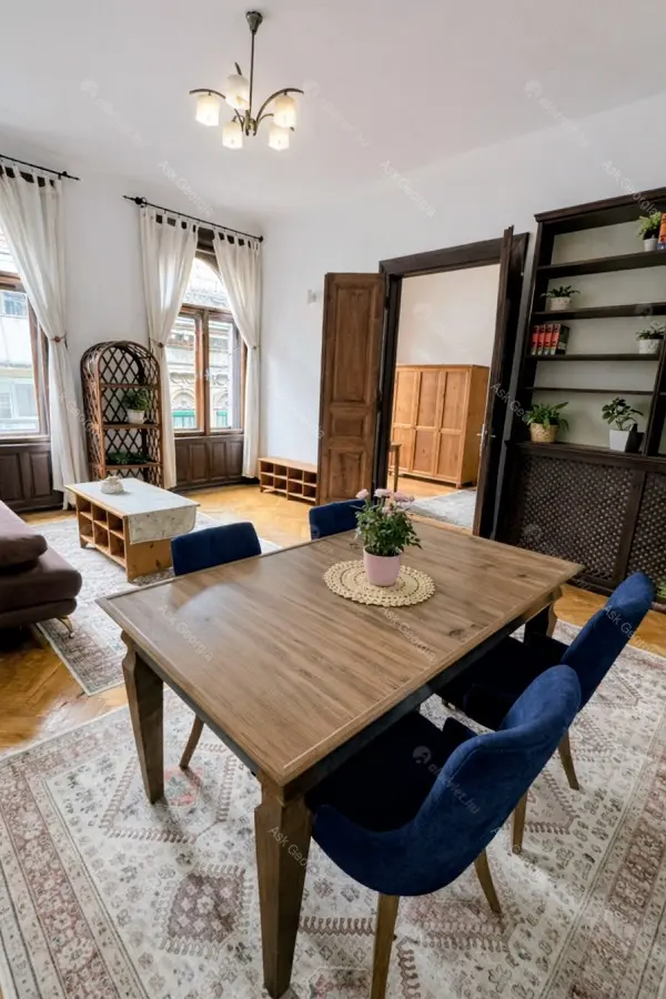 Kiadó albérlet 280000 Ft/hó áron: Budapest, VI. kerület  Ó utca. Mérete: 75 nm, 2 szobás | Alberlet.hu - 6664111