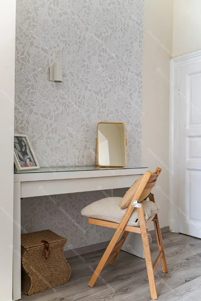 Kiadó albérlet 455000 Ft/hó áron: Budapest, VI. kerület  Ó utca. Mérete: 81 nm, 3 szobás | Alberlet.hu - 6658323