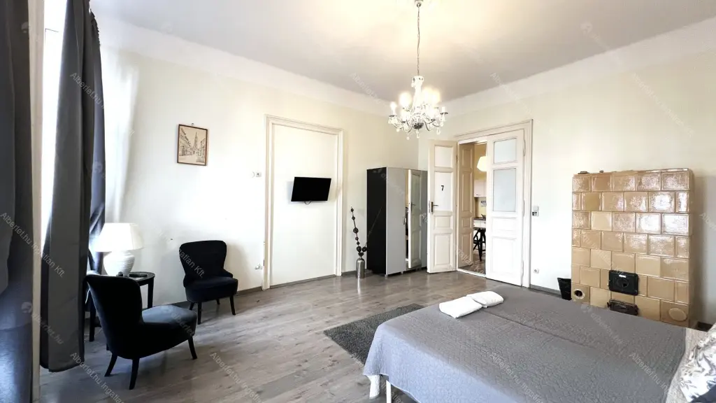 Kiadó albérlet 320000 Ft/hó áron: Budapest, VI. kerület  Ó utca. Mérete: 83 nm, 3 szobás | Alberlet.hu - 6663998