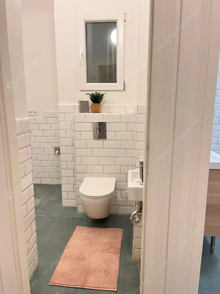 Kiadó albérlet 799000 Ft/hó áron: Budapest, VI. kerület  Ó utca. Mérete: 98 nm, 3 szobás | Alberlet.hu - 6600834