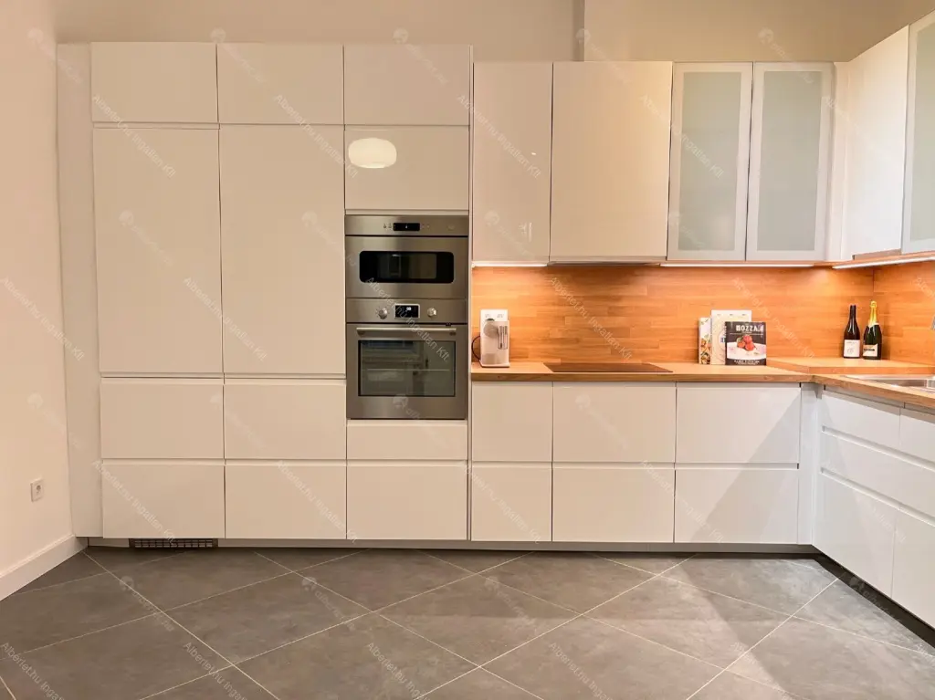 Kiadó albérlet 600000 Ft/hó áron: Budapest, VI. kerület  Ó utca. Mérete: 98 nm, 3 szobás | Alberlet.hu - 6651663