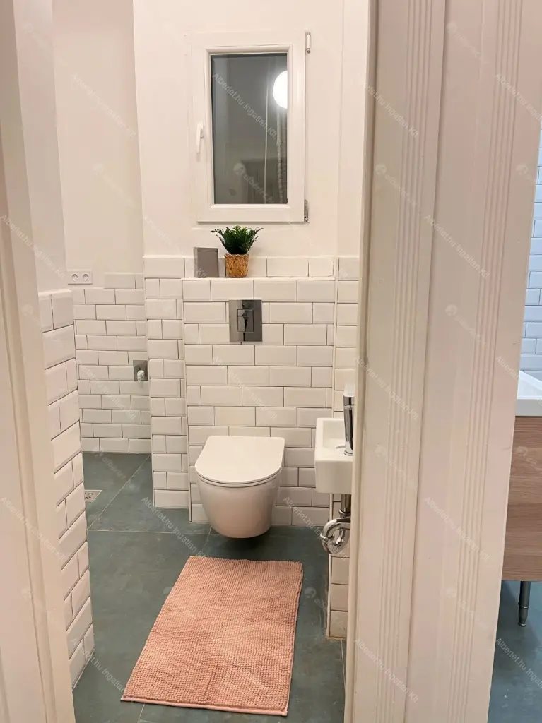 Kiadó albérlet 600000 Ft/hó áron: Budapest, VI. kerület  Ó utca. Mérete: 98 nm, 3 szobás | Alberlet.hu - 6651671