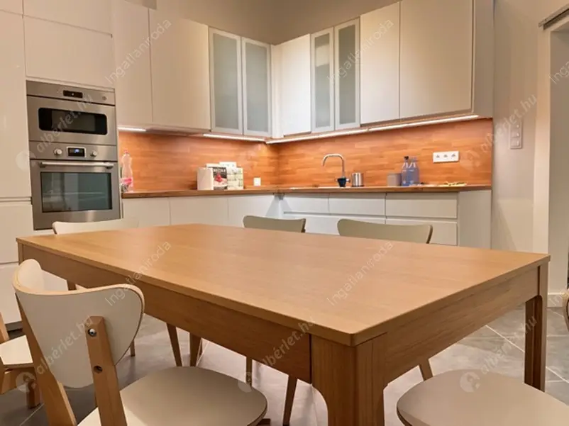 Kiadó albérlet 617000 Ft/hó áron: Budapest, VI. kerület  Ó utca. Mérete: 98 nm, 3 szobás | Alberlet.hu - 6618695