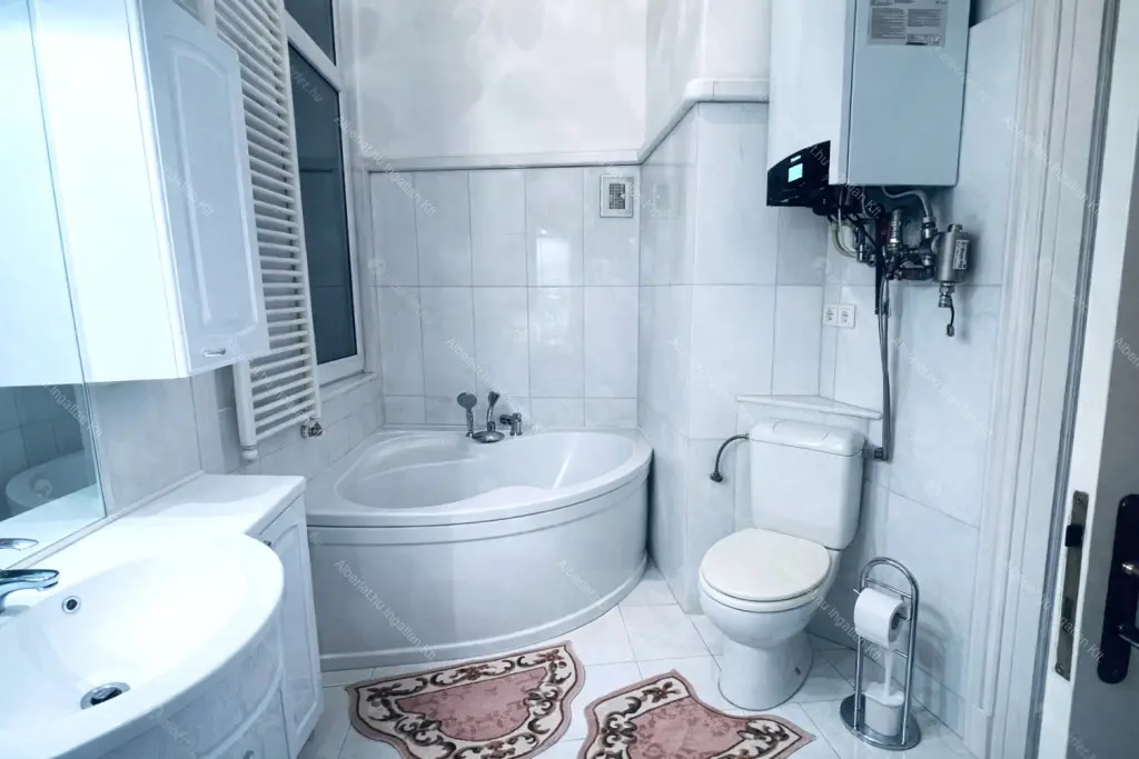 Kiadó albérlet 550000 Ft/hó áron: Budapest, VI. kerület  Paulay Ede utca. Mérete: 120 nm, 4 szobás | Alberlet.hu - 6695026