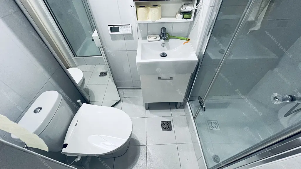 Kiadó albérlet 550000 Ft/hó áron: Budapest, VI. kerület  Paulay Ede utca. Mérete: 120 nm, 4 szobás | Alberlet.hu - 6695027