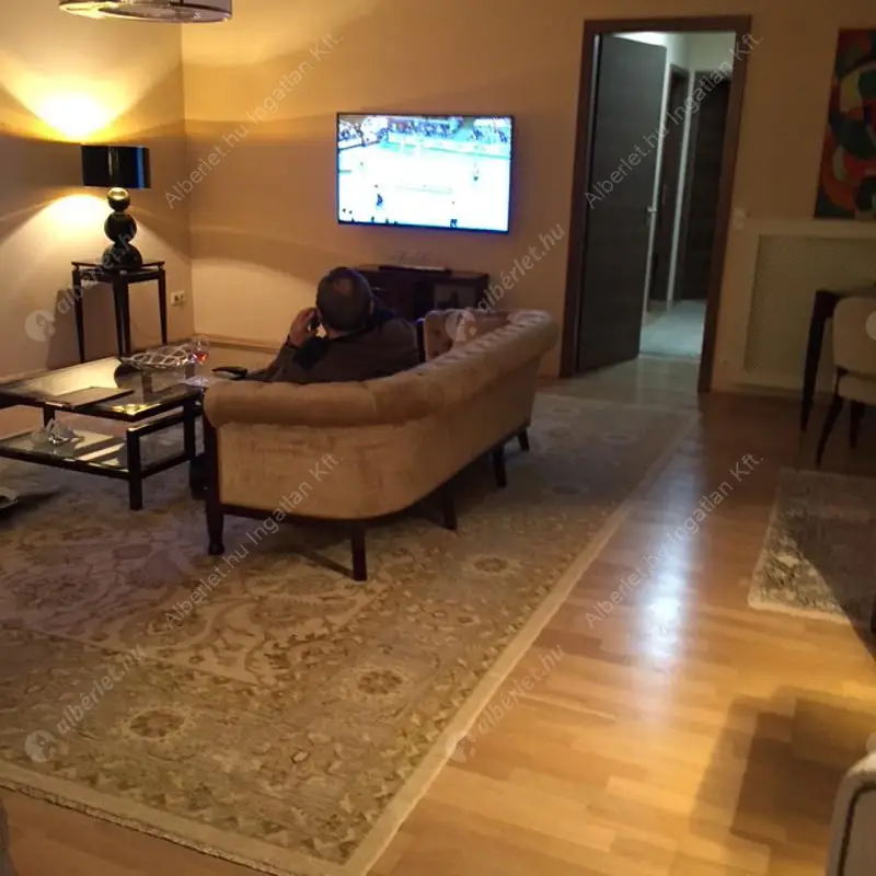 Kiadó albérlet 950000 Ft/hó áron: Budapest, VI. kerület  Paulay Ede utca. Mérete: 133 nm, 4 szobás | Alberlet.hu - 6580475