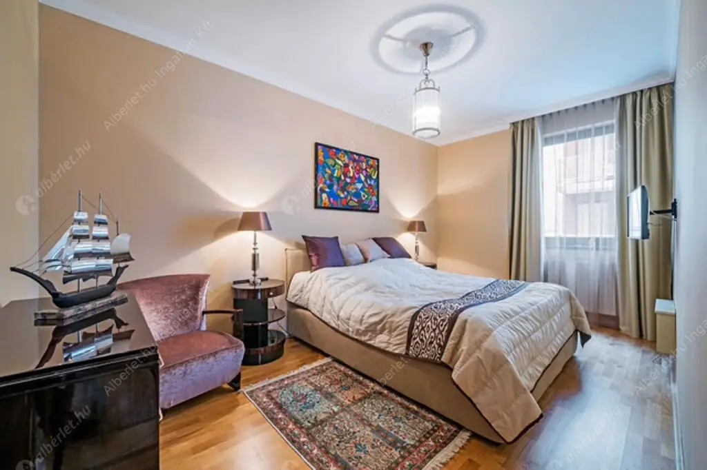 Kiadó albérlet 950000 Ft/hó áron: Budapest, VI. kerület  Paulay Ede utca. Mérete: 133 nm, 4 szobás | Alberlet.hu - 6580479
