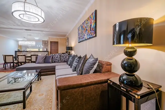 Kiadó albérlet 790000 Ft/hó áron: Budapest, VI. kerület  Paulay Ede utca. Mérete: 133 nm, 4 szobás | Alberlet.hu - 6598271