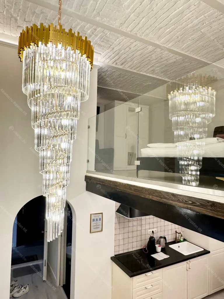 Kiadó albérlet 269000 Ft/hó áron: Budapest, VI. kerület  Paulay Ede utca. Mérete: 27 nm, 1 szobás | Alberlet.hu - 6655054