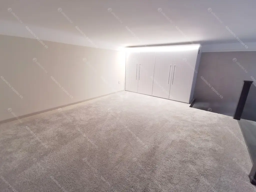 Kiadó albérlet 250000 Ft/hó áron: Budapest, VI. kerület  Paulay Ede utca. Mérete: 29 nm, 1 szobás | Alberlet.hu - 6685535