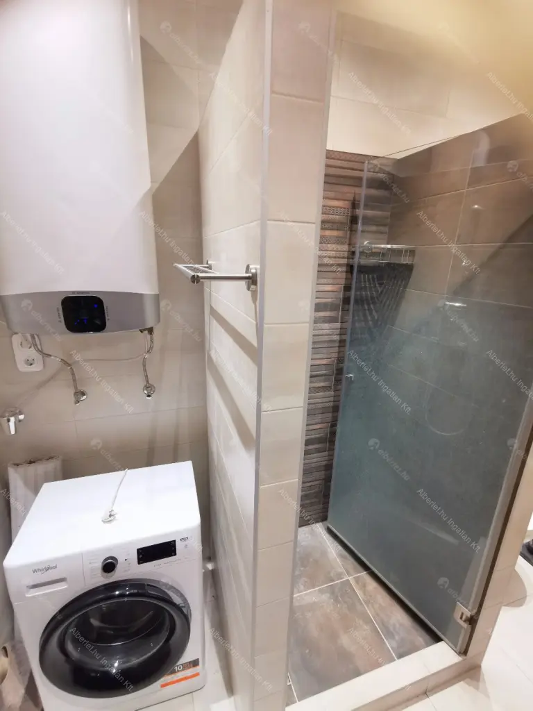 Kiadó albérlet 240000 Ft/hó áron: Budapest, VI. kerület  Paulay Ede utca. Mérete: 29 nm, 1 szobás | Alberlet.hu - 6707385