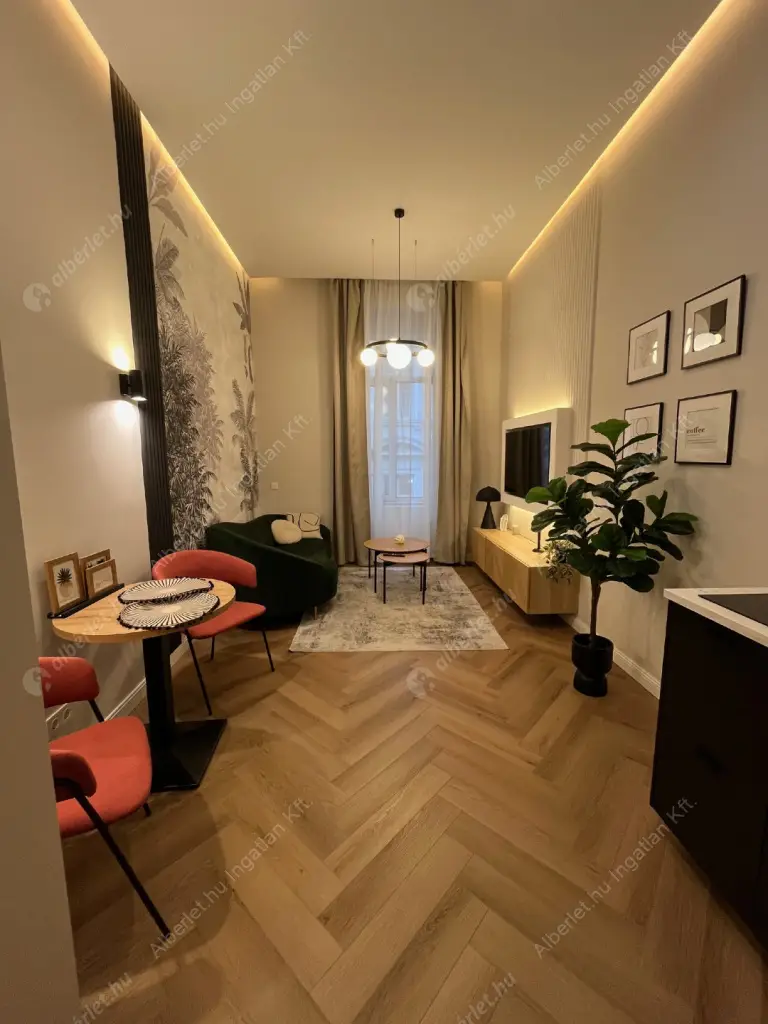 Kiadó albérlet 280000 Ft/hó áron: Budapest, VI. kerület  Paulay Ede utca. Mérete: 32 nm, 1 szobás | Alberlet.hu - 6605729