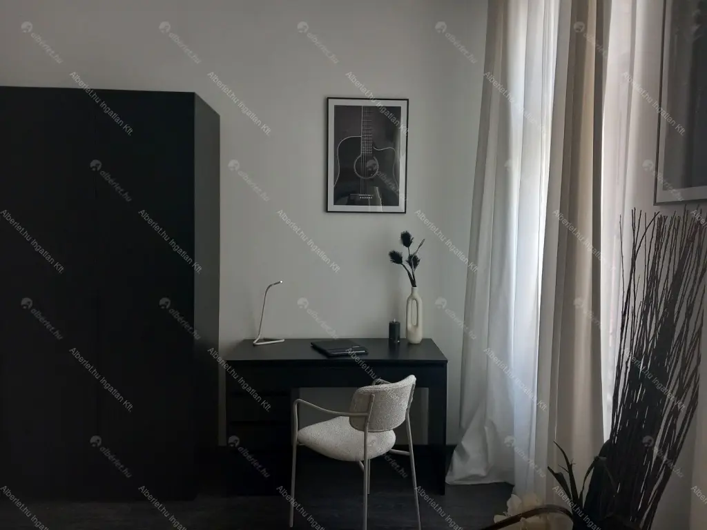 Kiadó albérlet 350000 Ft/hó áron: Budapest, VI. kerület  Paulay Ede utca. Mérete: 38 nm, 1 szobás | Alberlet.hu - 6660613