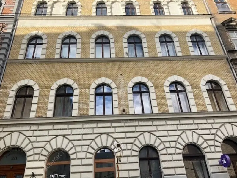 Kiadó albérlet 350000 Ft/hó áron: Budapest, VI. kerület  Paulay Ede utca. Mérete: 38 nm, 2 szobás | Alberlet.hu - 6635478