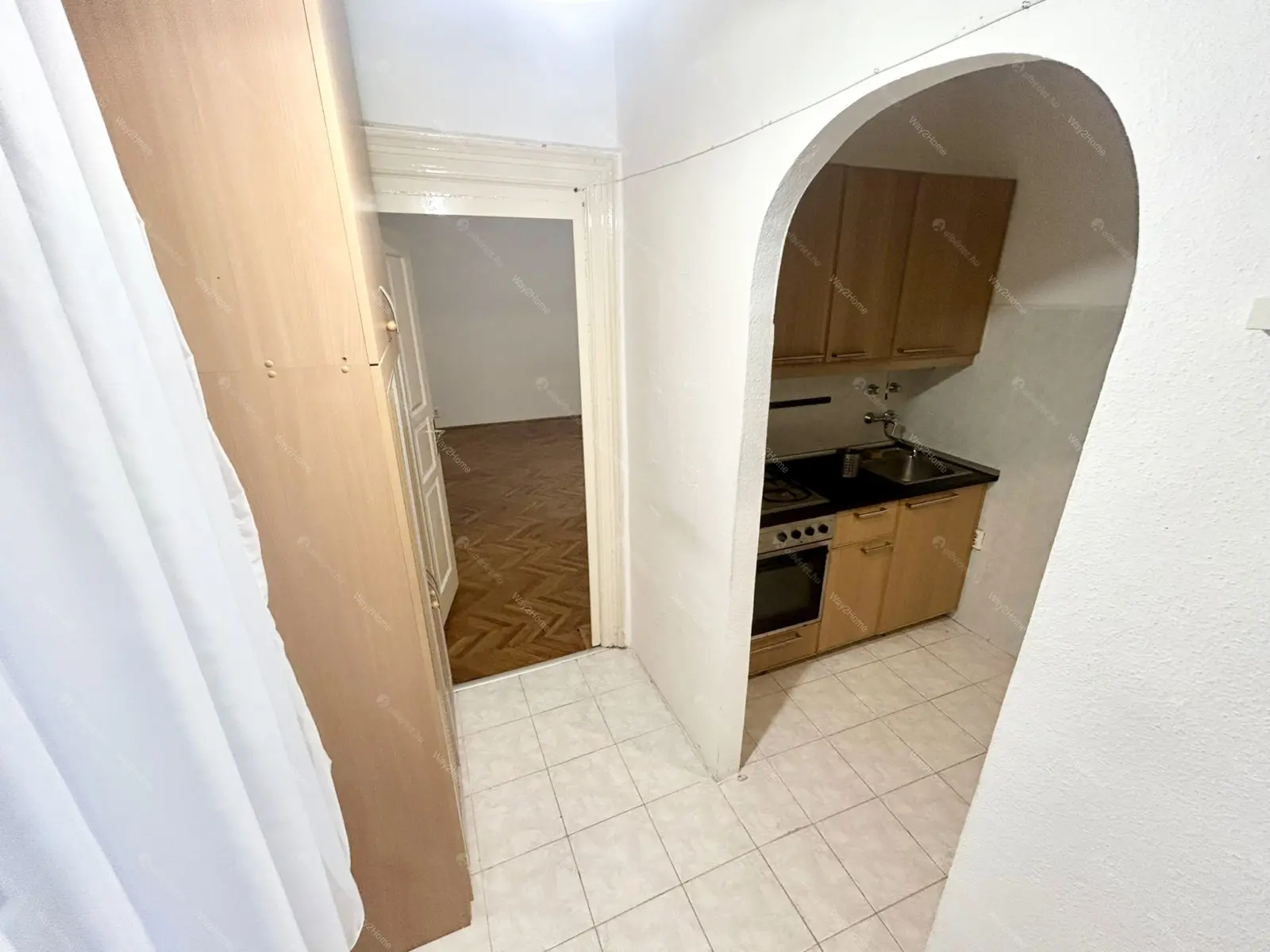 Kiadó albérlet 200000 Ft/hó áron: Budapest, VI. kerület  Paulay Ede utca. Mérete: 40 nm, 1 szobás | Alberlet.hu - 6670172