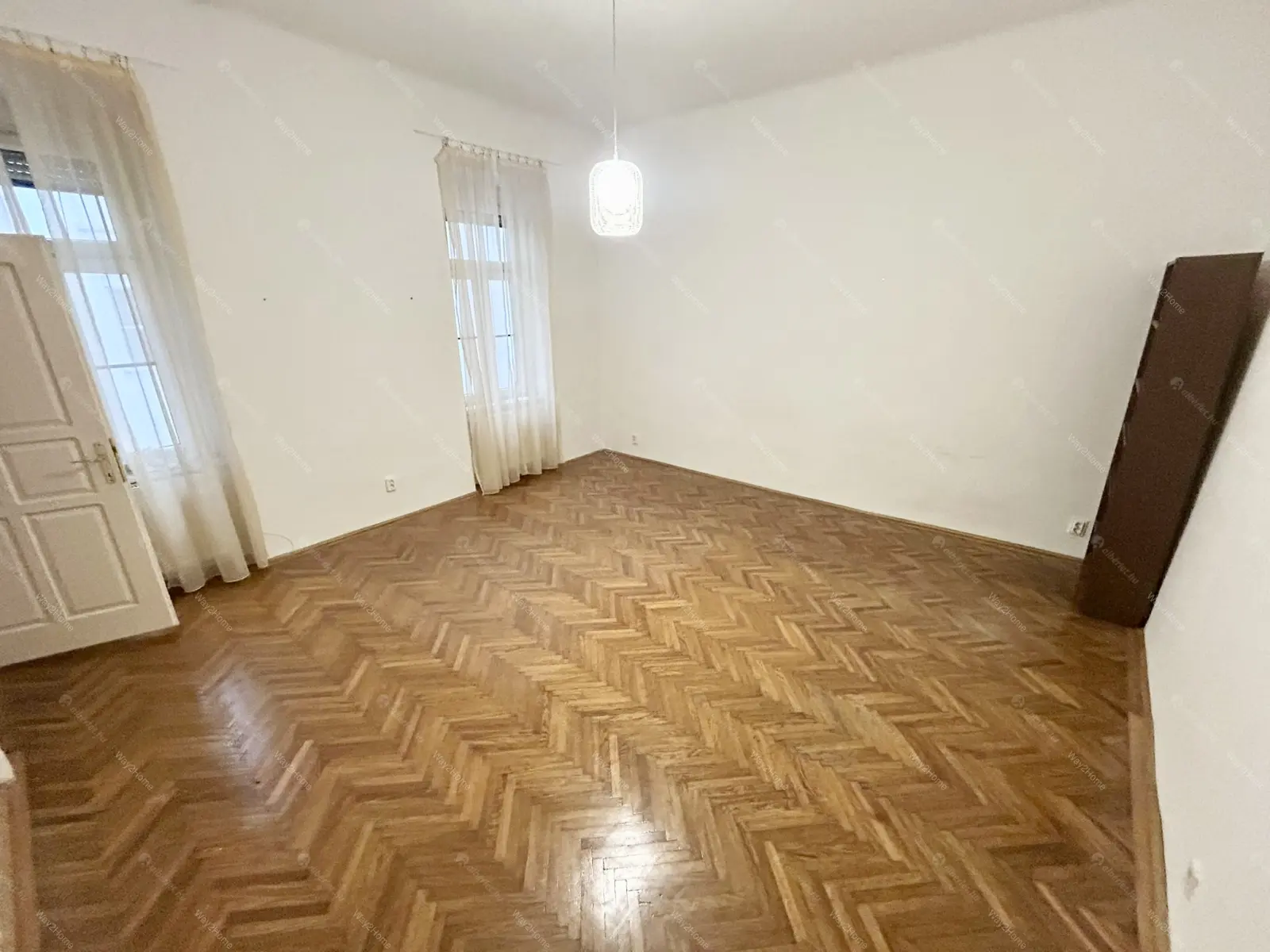 Kiadó albérlet 200000 Ft/hó áron: Budapest, VI. kerület  Paulay Ede utca. Mérete: 40 nm, 1 szobás | Alberlet.hu - 6670175