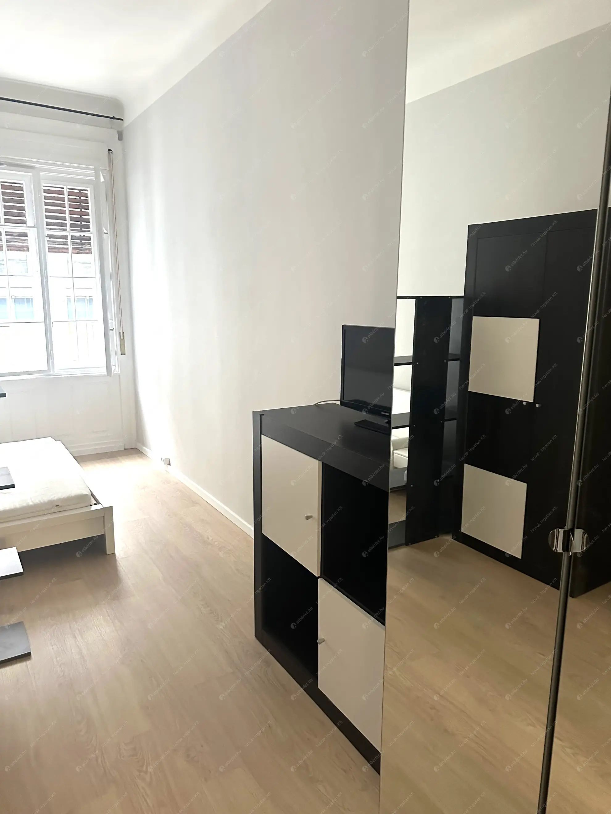 Kiadó albérlet 260000 Ft/hó áron: Budapest, VI. kerület  Paulay Ede utca. Mérete: 46 nm, 2 szobás | Alberlet.hu - 6588944