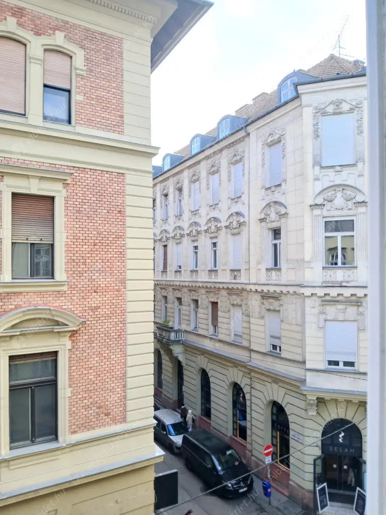 Kiadó albérlet 260000 Ft/hó áron: Budapest, VI. kerület  Paulay Ede utca. Mérete: 49 nm, 1 szobás | Alberlet.hu - 6622646