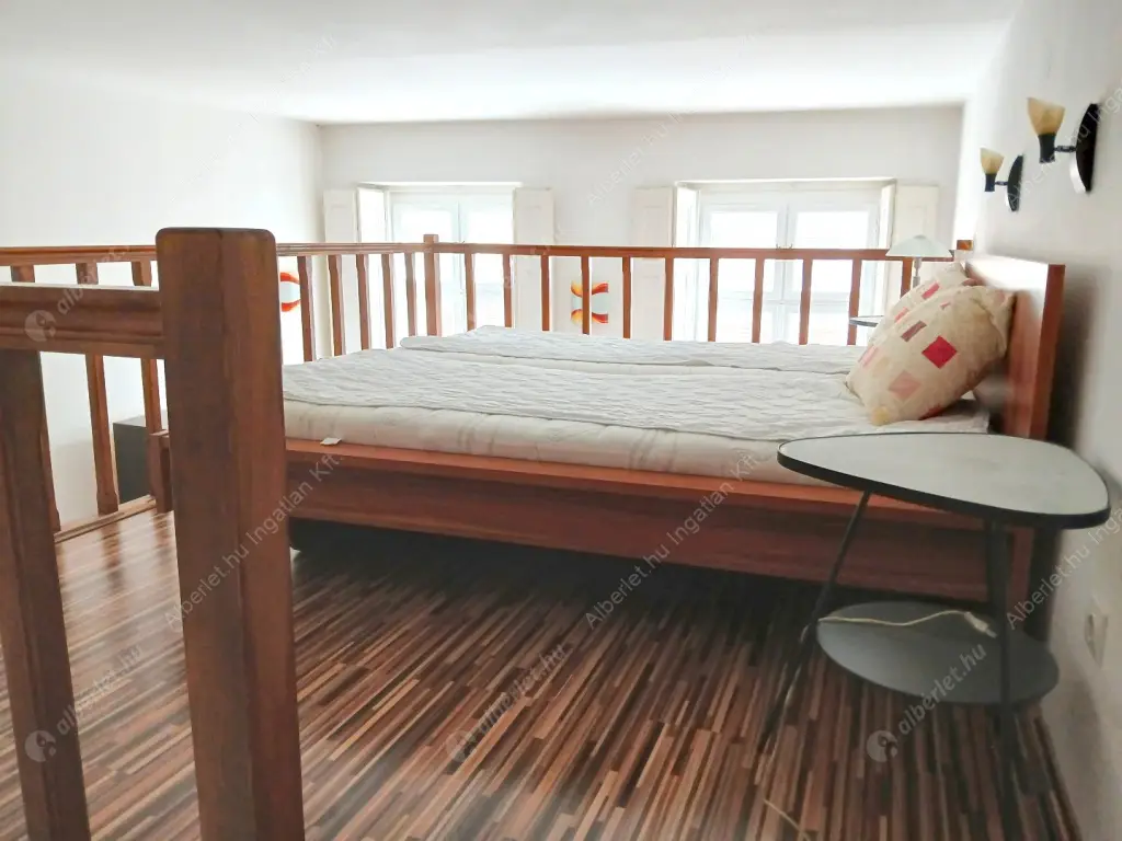 Kiadó albérlet 260000 Ft/hó áron: Budapest, VI. kerület  Paulay Ede utca. Mérete: 49 nm, 1 szobás | Alberlet.hu - 6622647