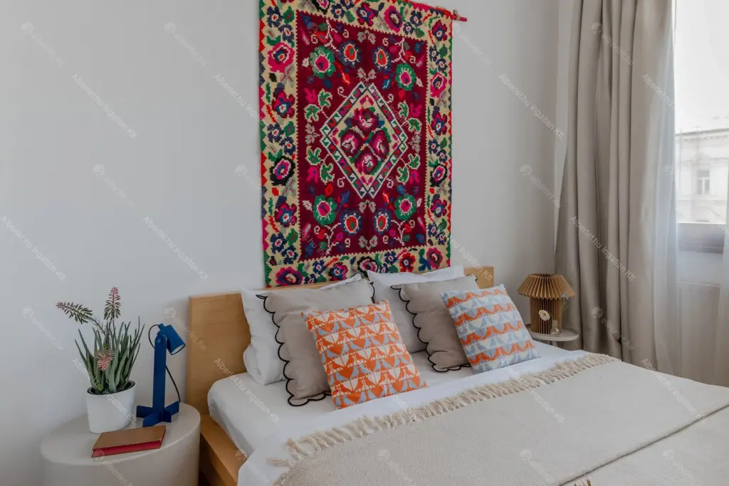 Kiadó albérlet 299000 Ft/hó áron: Budapest, VI. kerület  Paulay Ede utca. Mérete: 50 nm, 2 szobás | Alberlet.hu - 6652026