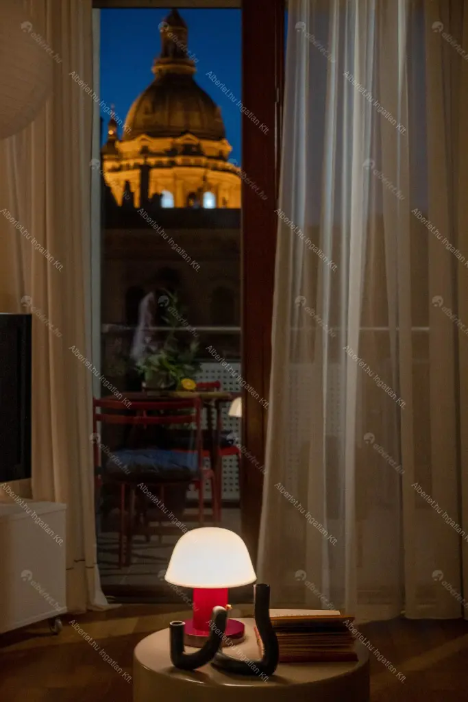 Kiadó albérlet 299000 Ft/hó áron: Budapest, VI. kerület  Paulay Ede utca. Mérete: 50 nm, 2 szobás | Alberlet.hu - 6652032