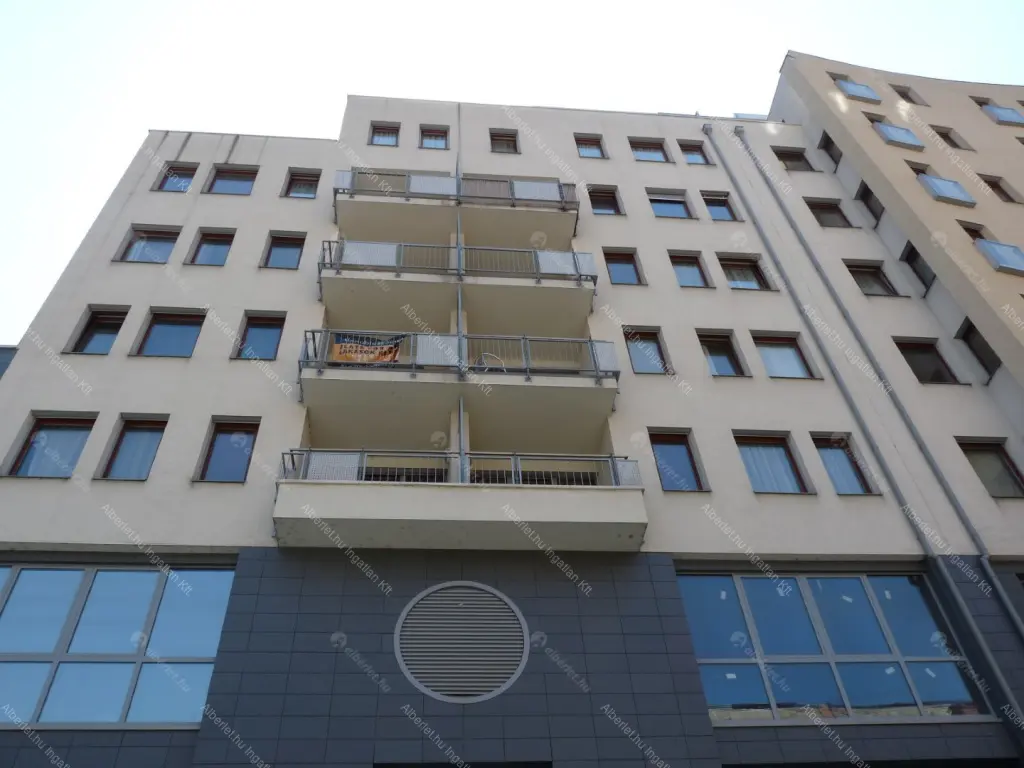 Kiadó albérlet 299000 Ft/hó áron: Budapest, VI. kerület  Paulay Ede utca. Mérete: 50 nm, 2 szobás | Alberlet.hu - 6652035