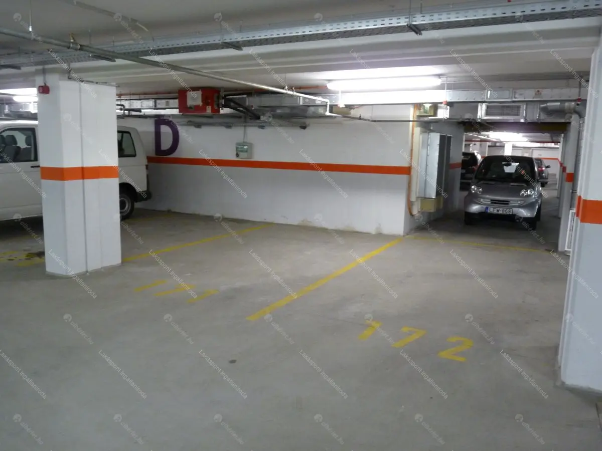 Kiadó albérlet 300000 Ft/hó áron: Budapest, VI. kerület  Paulay Ede utca. Mérete: 50 nm, 2 szobás | Alberlet.hu - 6661672