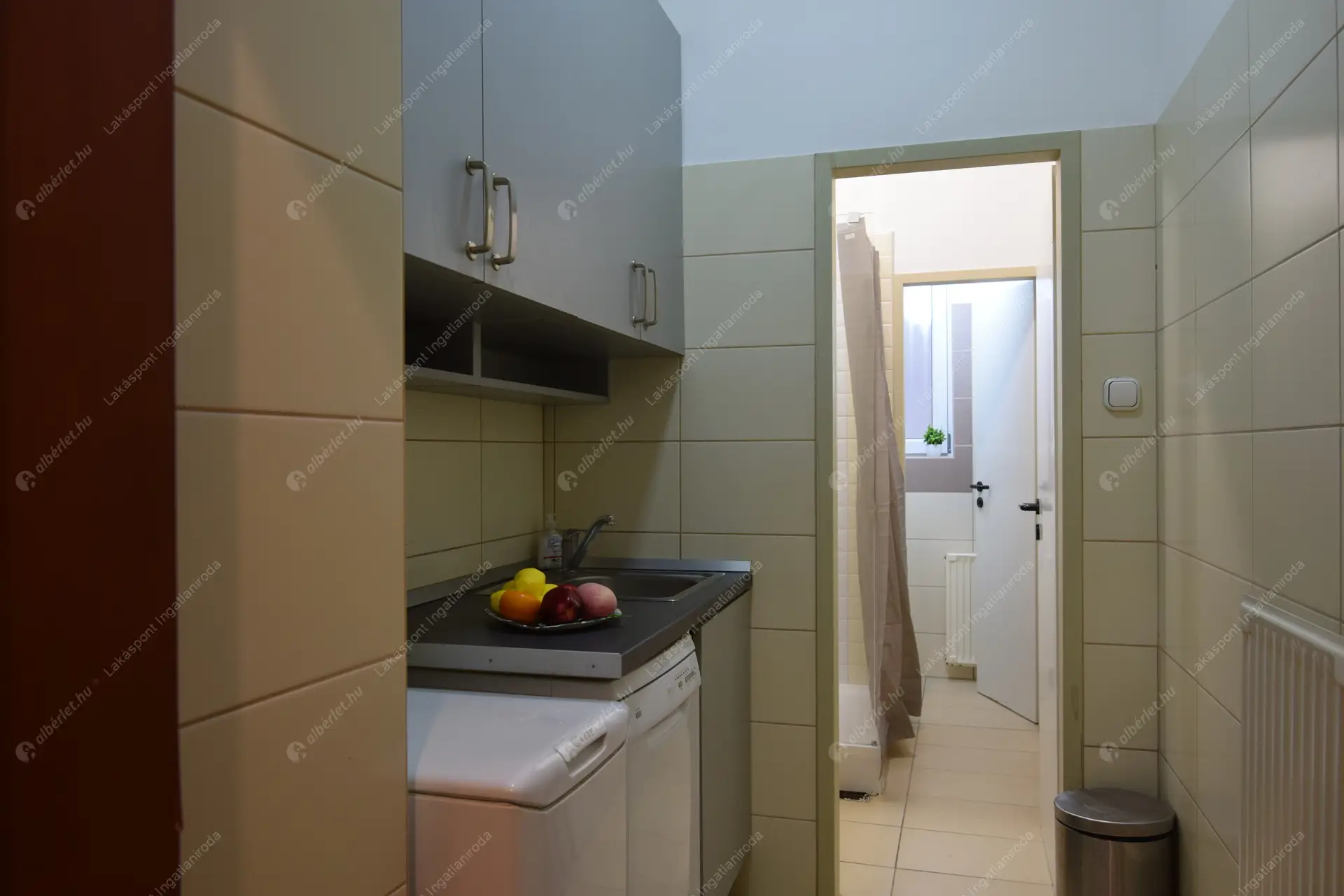 Kiadó albérlet 280000 Ft/hó áron: Budapest, VI. kerület  Paulay Ede utca. Mérete: 54 nm, 3 szobás | Alberlet.hu - 6485221