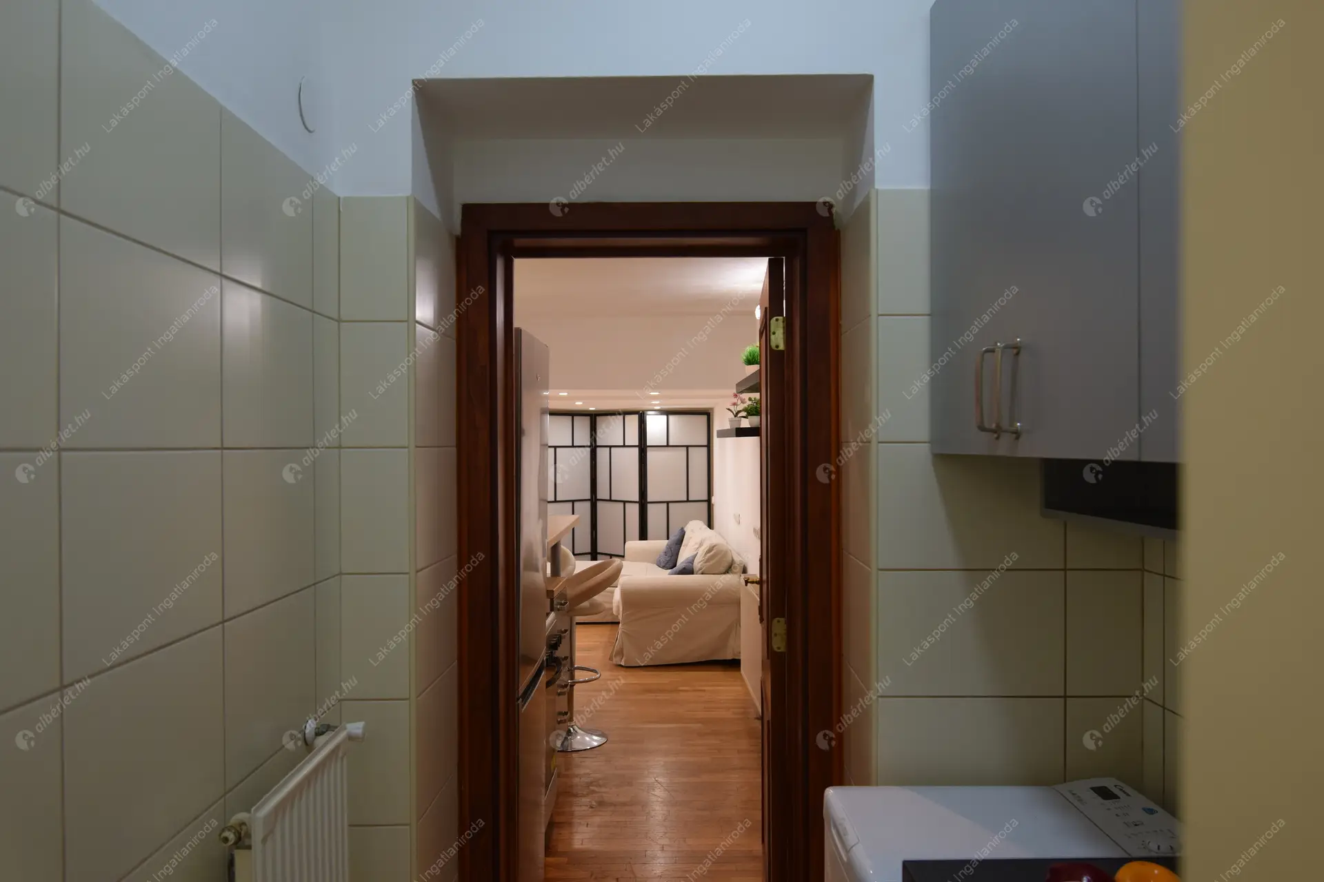 Kiadó albérlet 280000 Ft/hó áron: Budapest, VI. kerület  Paulay Ede utca. Mérete: 54 nm, 3 szobás | Alberlet.hu - 6485225