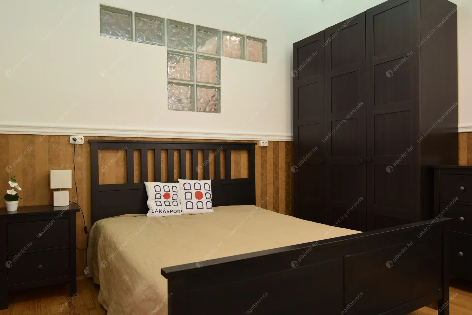 Kiadó albérlet 280000 Ft/hó áron: Budapest, VI. kerület  Paulay Ede utca. Mérete: 54 nm, 3 szobás | Alberlet.hu - 6485227