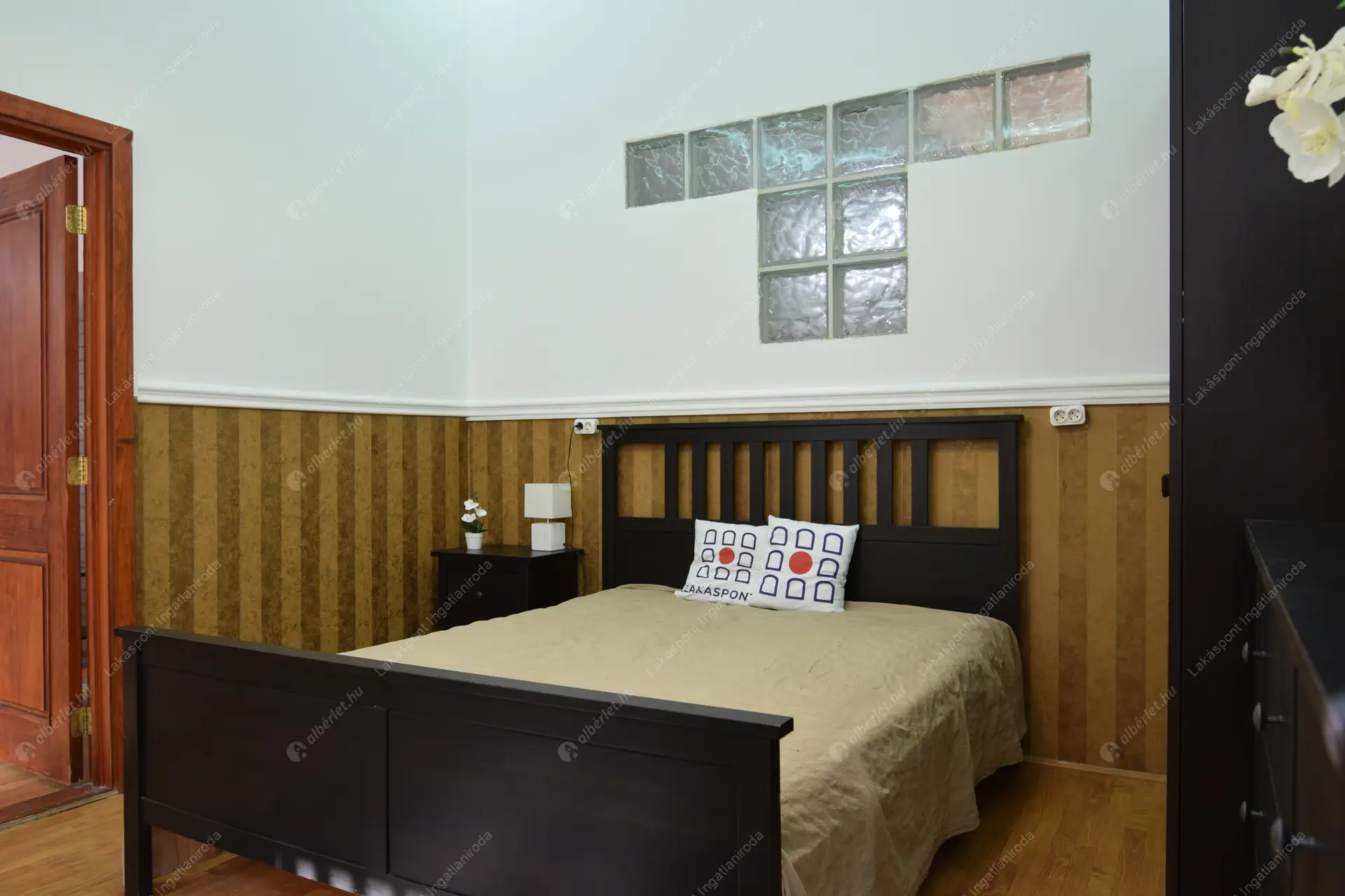 Kiadó albérlet 280000 Ft/hó áron: Budapest, VI. kerület  Paulay Ede utca. Mérete: 54 nm, 3 szobás | Alberlet.hu - 6485230