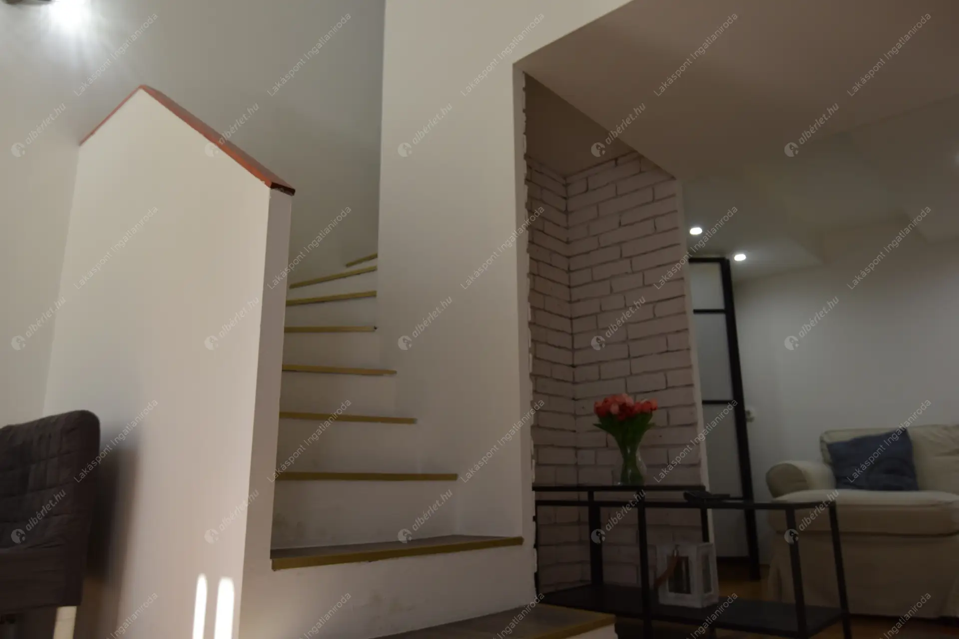 Kiadó albérlet 280000 Ft/hó áron: Budapest, VI. kerület  Paulay Ede utca. Mérete: 54 nm, 3 szobás | Alberlet.hu - 6485231