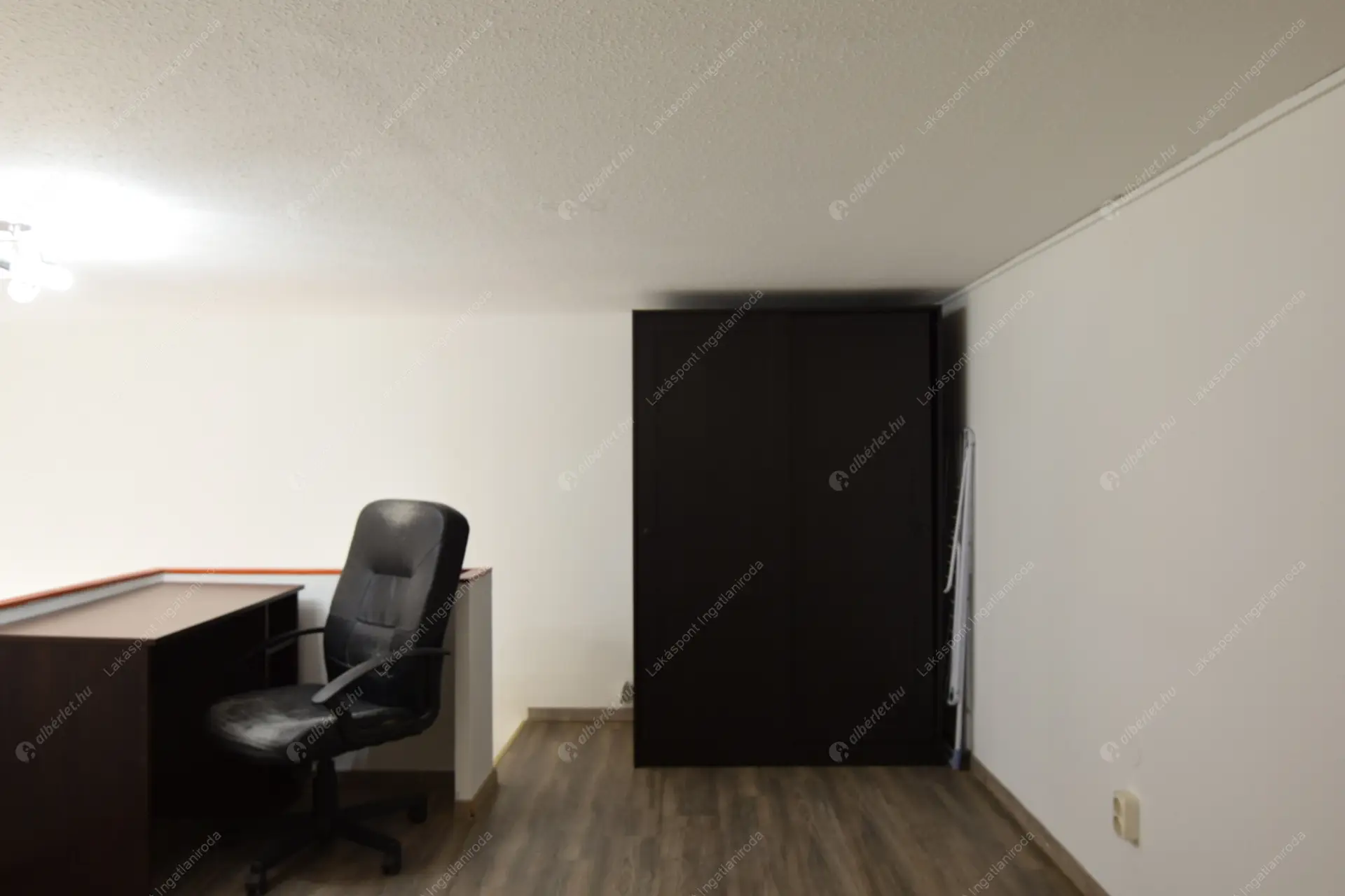 Kiadó albérlet 280000 Ft/hó áron: Budapest, VI. kerület  Paulay Ede utca. Mérete: 54 nm, 3 szobás | Alberlet.hu - 6485235