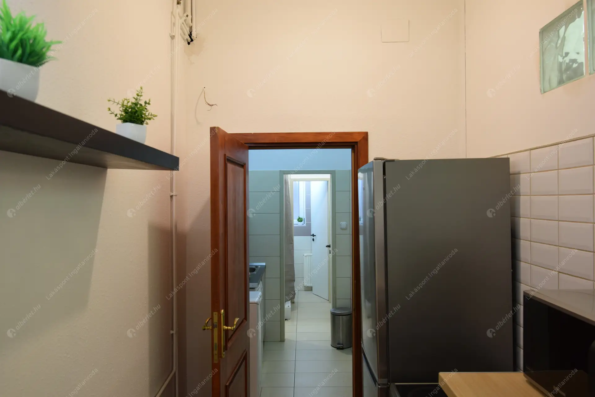 Kiadó albérlet 280000 Ft/hó áron: Budapest, VI. kerület  Paulay Ede utca. Mérete: 54 nm, 3 szobás | Alberlet.hu - 6485236