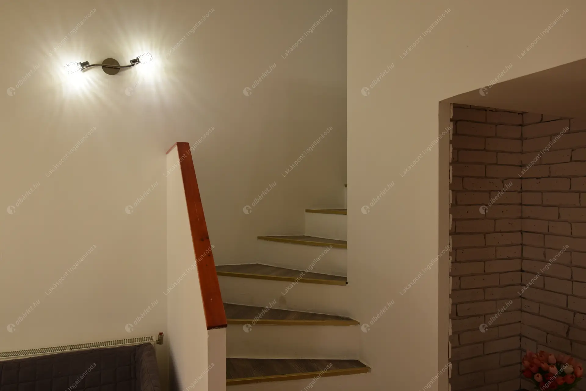 Kiadó albérlet 280000 Ft/hó áron: Budapest, VI. kerület  Paulay Ede utca. Mérete: 54 nm, 3 szobás | Alberlet.hu - 6485238