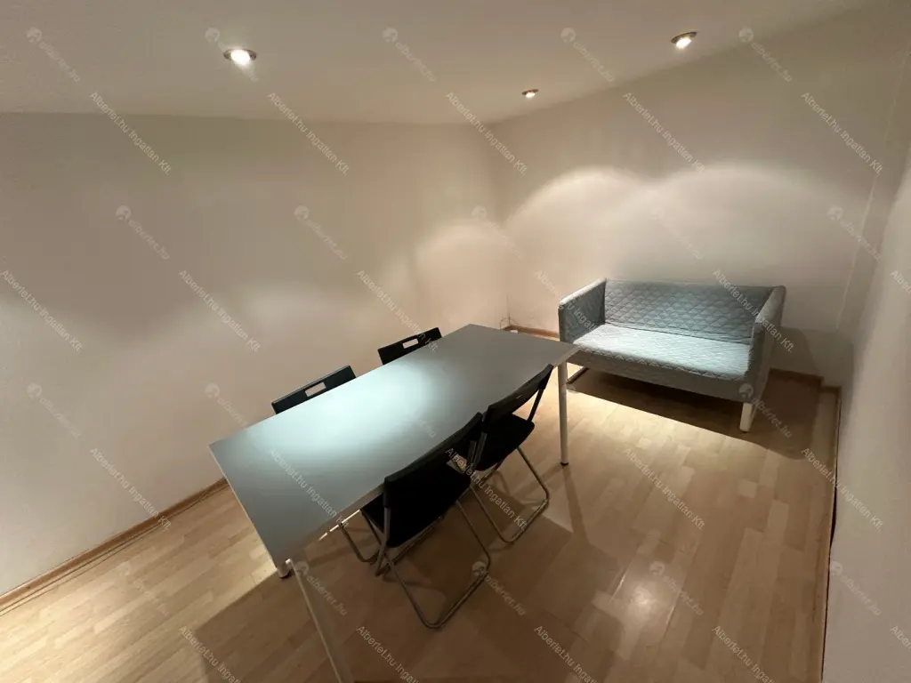 Kiadó albérlet 345000 Ft/hó áron: Budapest, VI. kerület  Paulay Ede utca. Mérete: 70 nm, 3 szobás | Alberlet.hu - 6709274