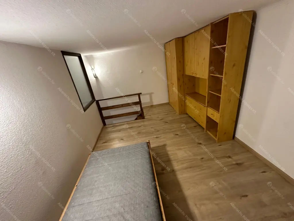 Kiadó albérlet 345000 Ft/hó áron: Budapest, VI. kerület  Paulay Ede utca. Mérete: 70 nm, 3 szobás | Alberlet.hu - 6709277