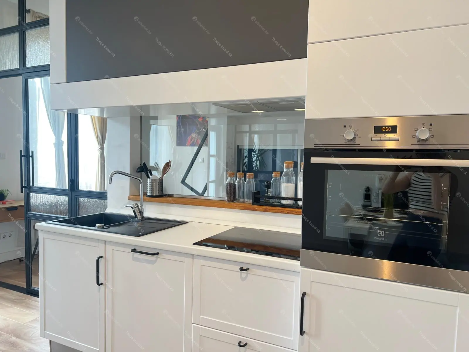 Kiadó albérlet 450000 Ft/hó áron: Budapest, VI. kerület  Paulay Ede utca. Mérete: 74 nm, 3 szobás | Alberlet.hu - 6672889