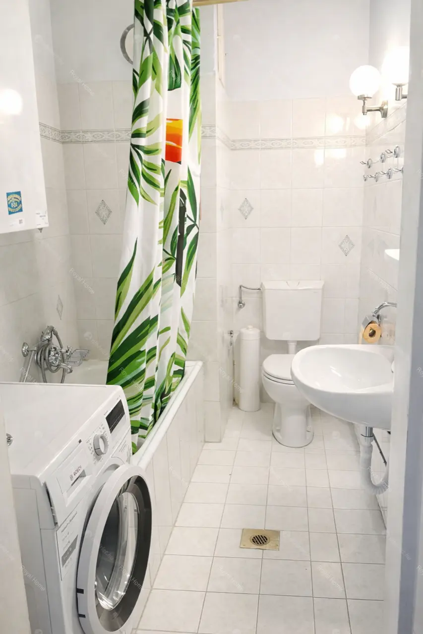 Kiadó albérlet 300000 Ft/hó áron: Budapest, VI. kerület  Paulay Ede utca. Mérete: 86 nm, 3 szobás | Alberlet.hu - 6650119