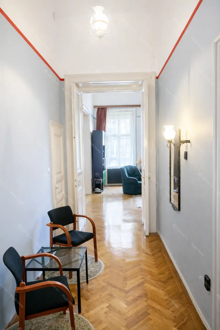 Kiadó albérlet 300000 Ft/hó áron: Budapest, VI. kerület  Paulay Ede utca. Mérete: 86 nm, 3 szobás | Alberlet.hu - 6650125