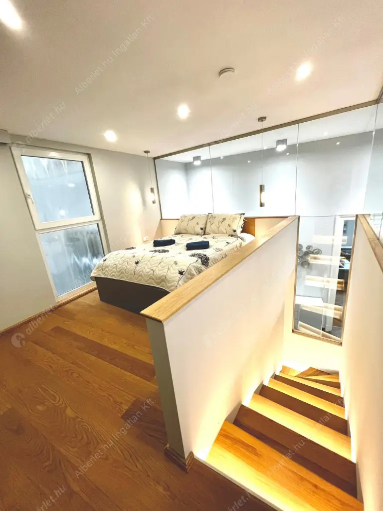 Kiadó albérlet 579000 Ft/hó áron: Budapest, VI. kerület  Podmaniczky utca. Mérete: 100 nm, 3 szobás | Alberlet.hu - 6629627