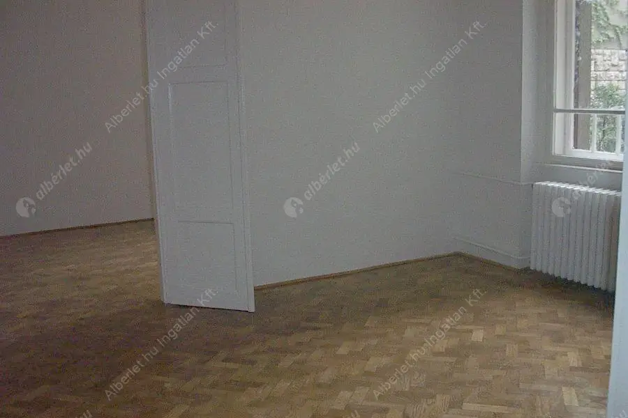 Kiadó albérlet 375000 Ft/hó áron: Budapest, VI. kerület  Podmaniczky utca. Mérete: 134 nm, 4 szobás | Alberlet.hu - 6557227