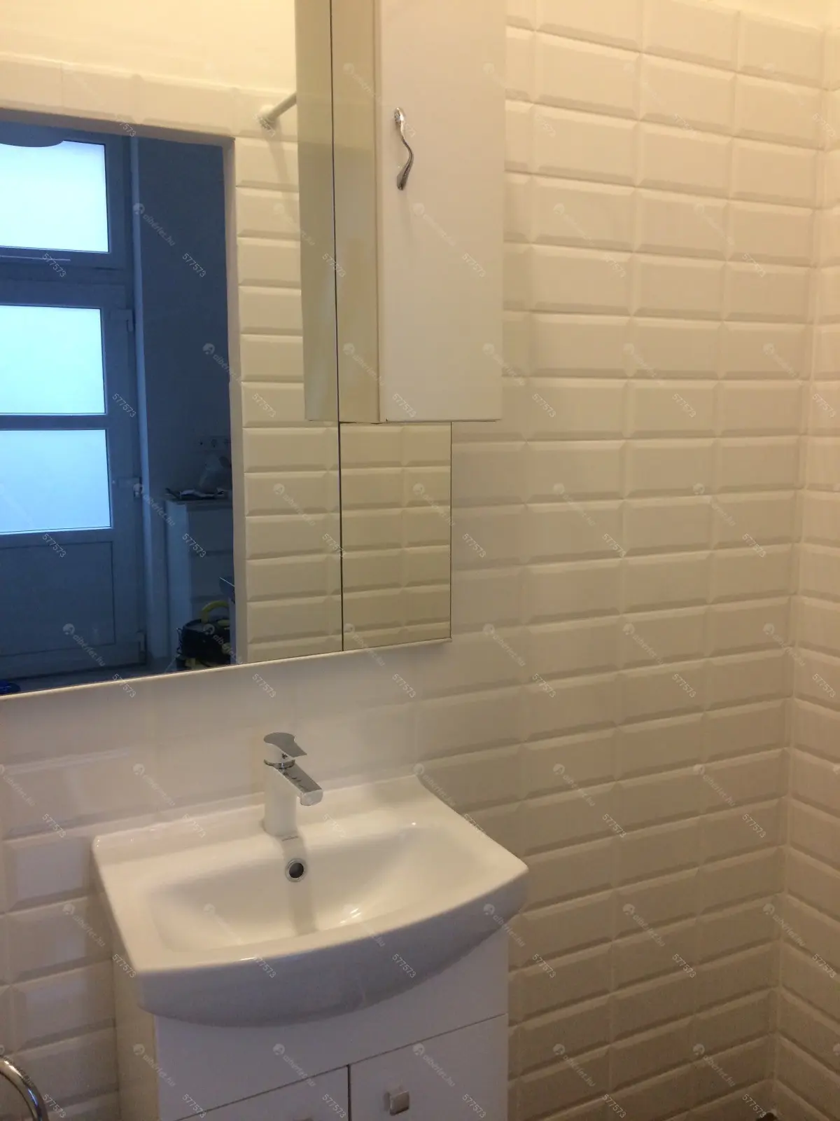 Kiadó albérlet 148000 Ft/hó áron: Budapest, VI. kerület  Podmaniczky utca. Mérete: 18 nm, 1 szobás | Alberlet.hu - 6211240